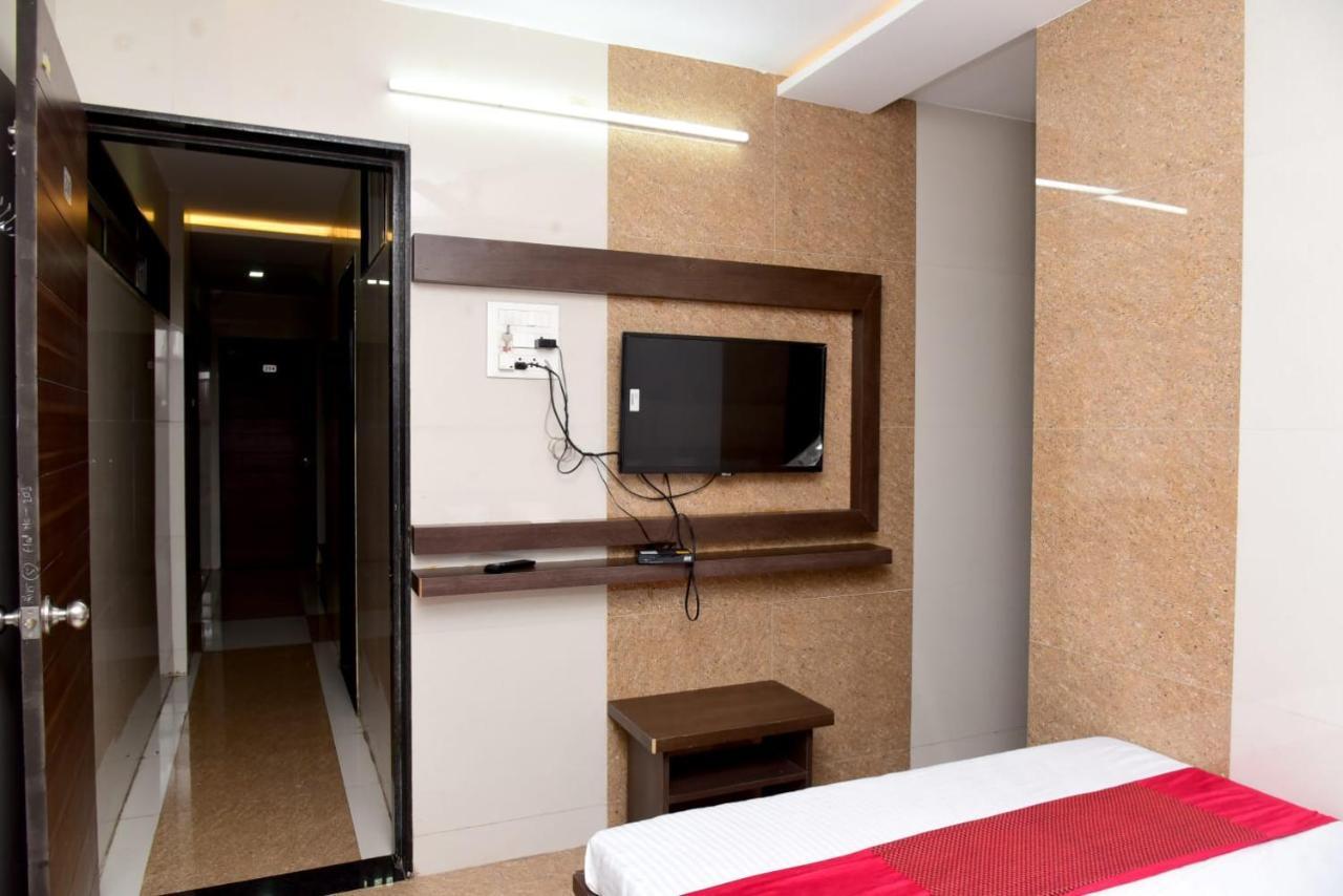 Nivant Lodge Solapur Exterior photo